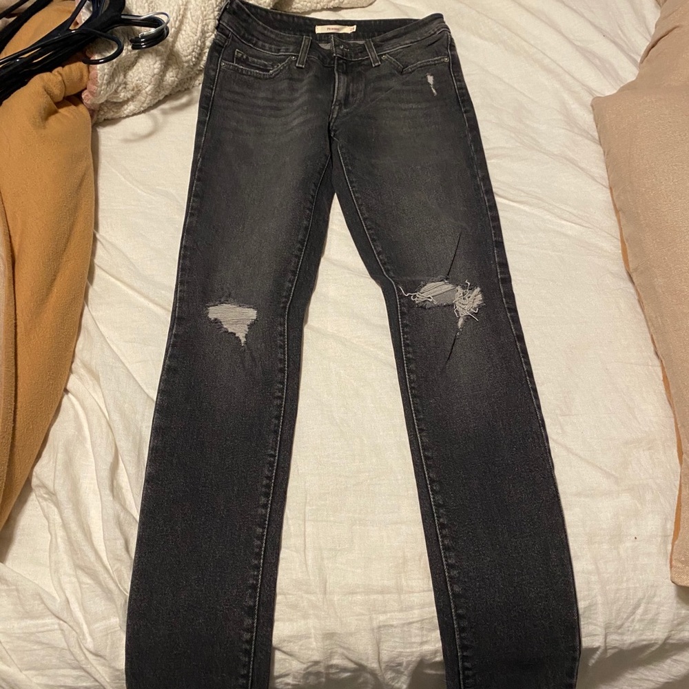 Black Levi 711 skinny jeans size 25